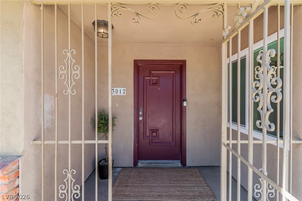 3012 Burton, Las Vegas, NV 89102