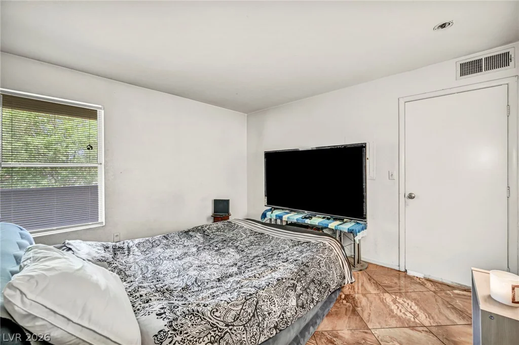 2300 Silverado Ranch, Las Vegas, NV 89183