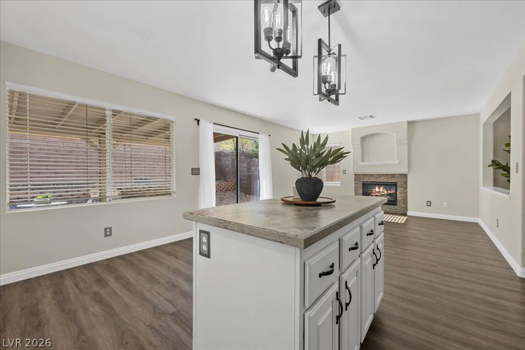 3623 Spring Shower, Las Vegas, NV 89147