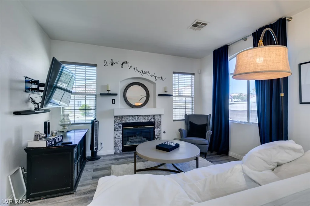 7221 Scenic Desert, Las Vegas, NV 89131