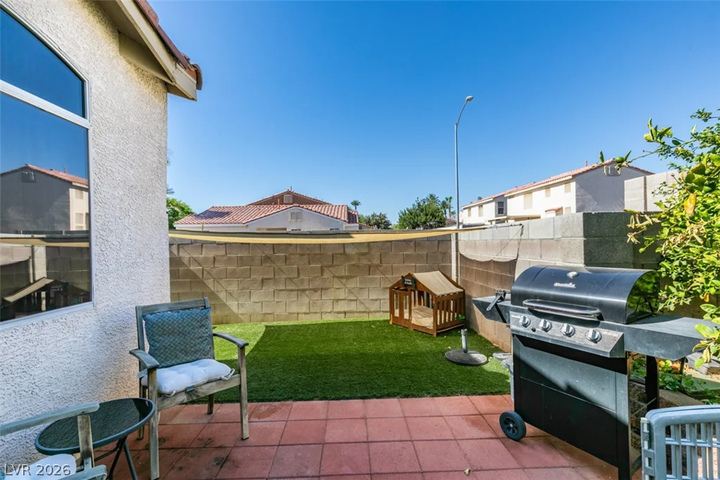 7221 Scenic Desert, Las Vegas, NV 89131