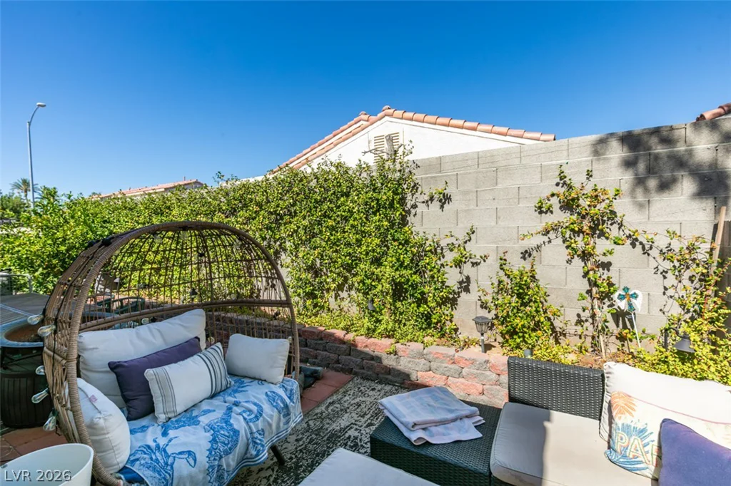 7221 Scenic Desert, Las Vegas, NV 89131