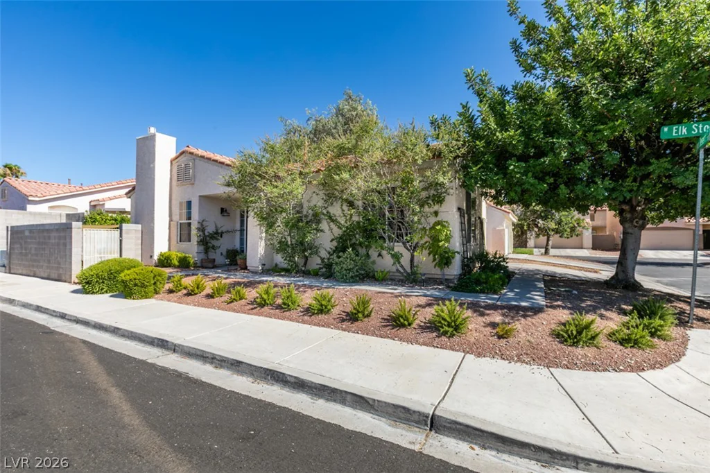 7221 Scenic Desert, Las Vegas, NV 89131