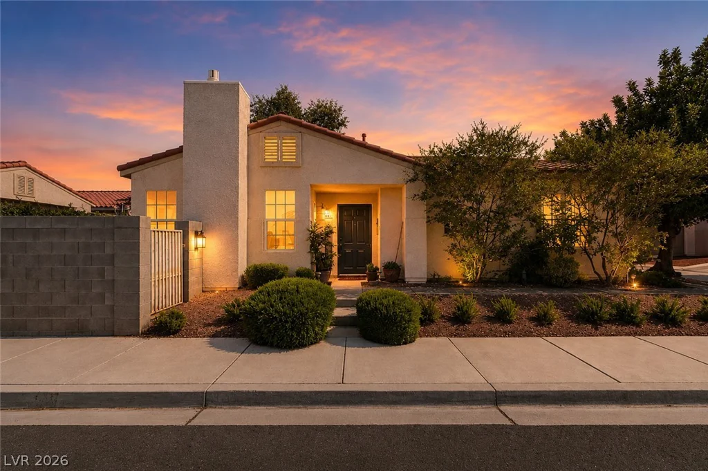 7221 Scenic Desert, Las Vegas, NV 89131