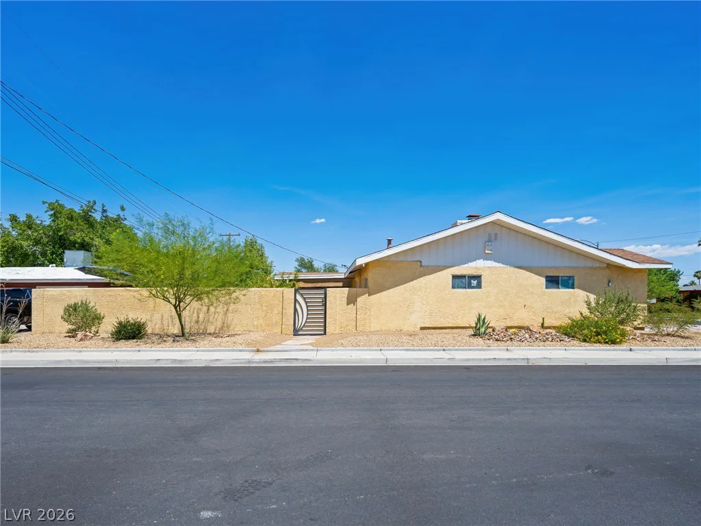 801 Griffith, Las Vegas, NV 89104