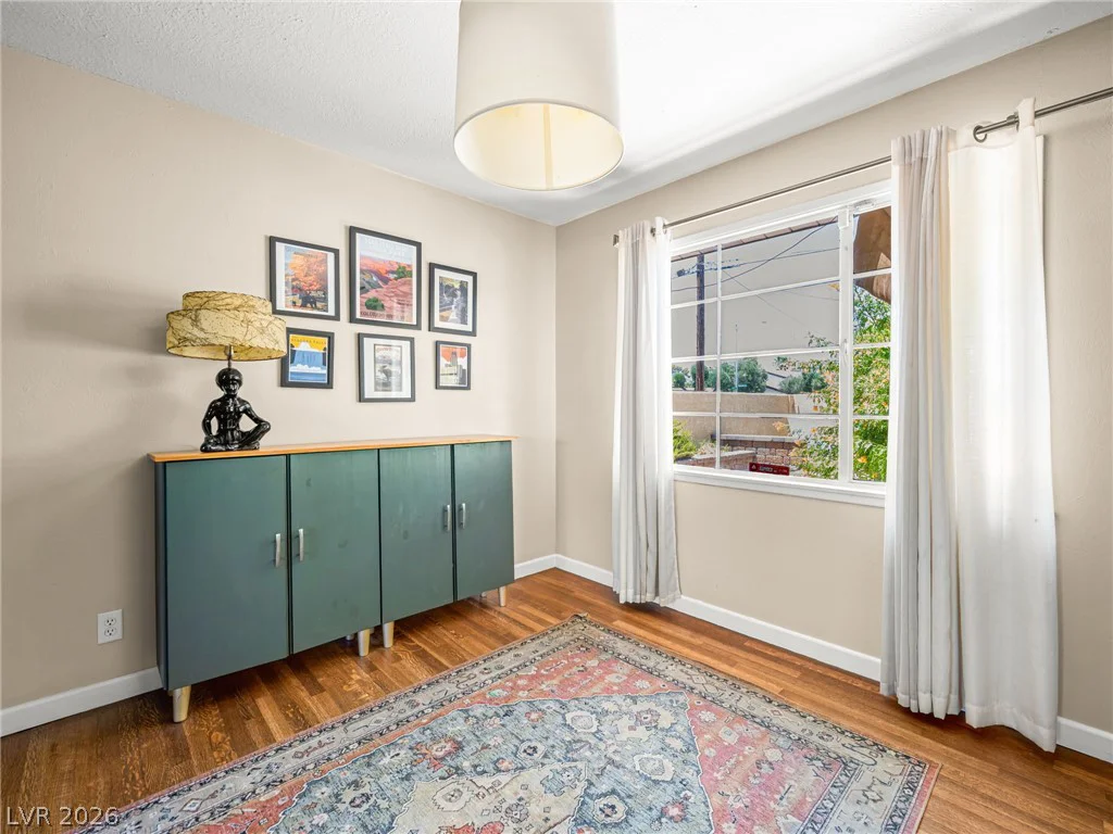 801 Griffith, Las Vegas, NV 89104