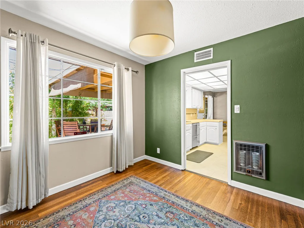 801 Griffith, Las Vegas, NV 89104