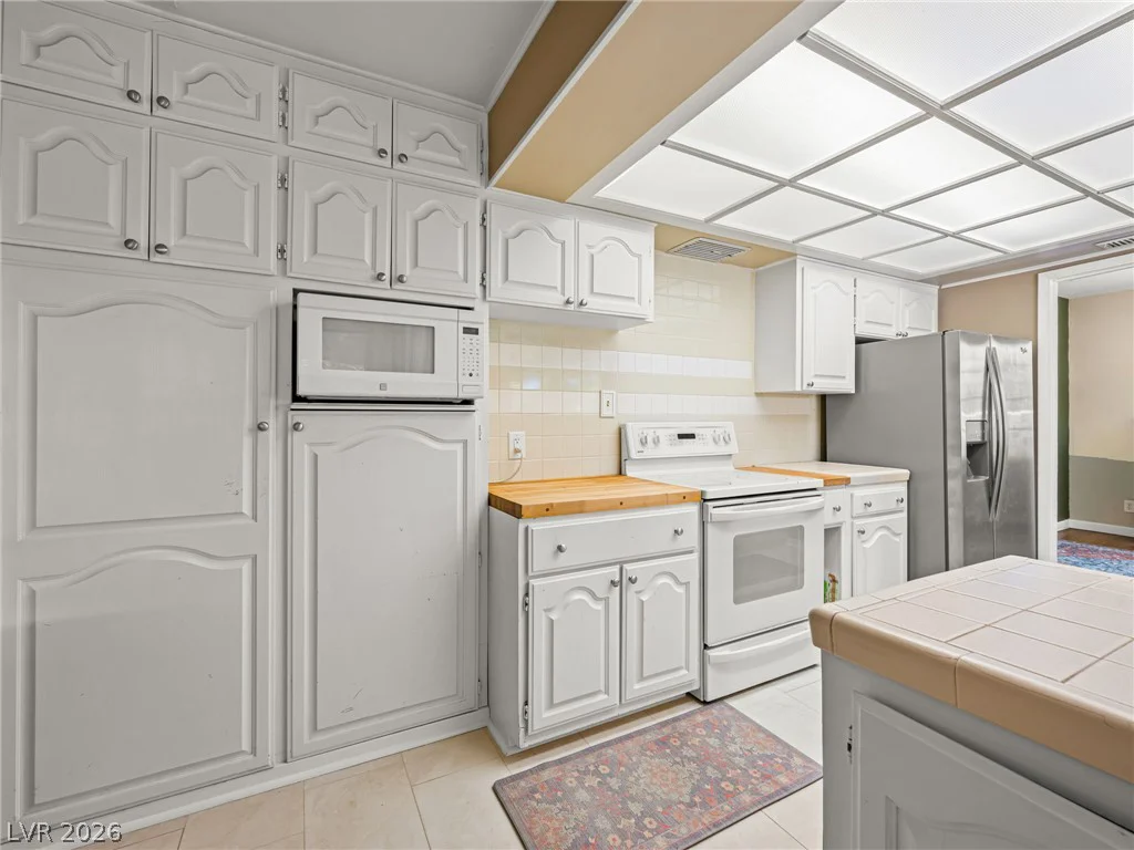 801 Griffith, Las Vegas, NV 89104