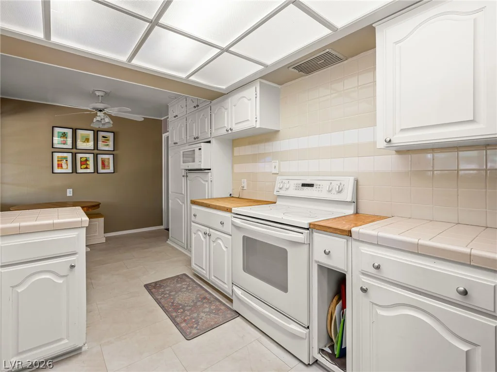 801 Griffith, Las Vegas, NV 89104