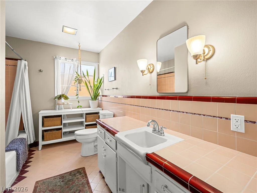 801 Griffith, Las Vegas, NV 89104
