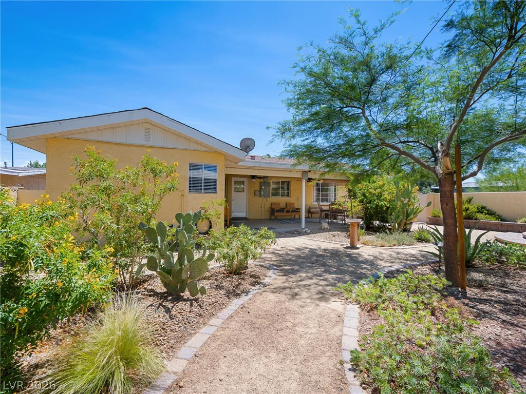 801 Griffith, Las Vegas, NV 89104