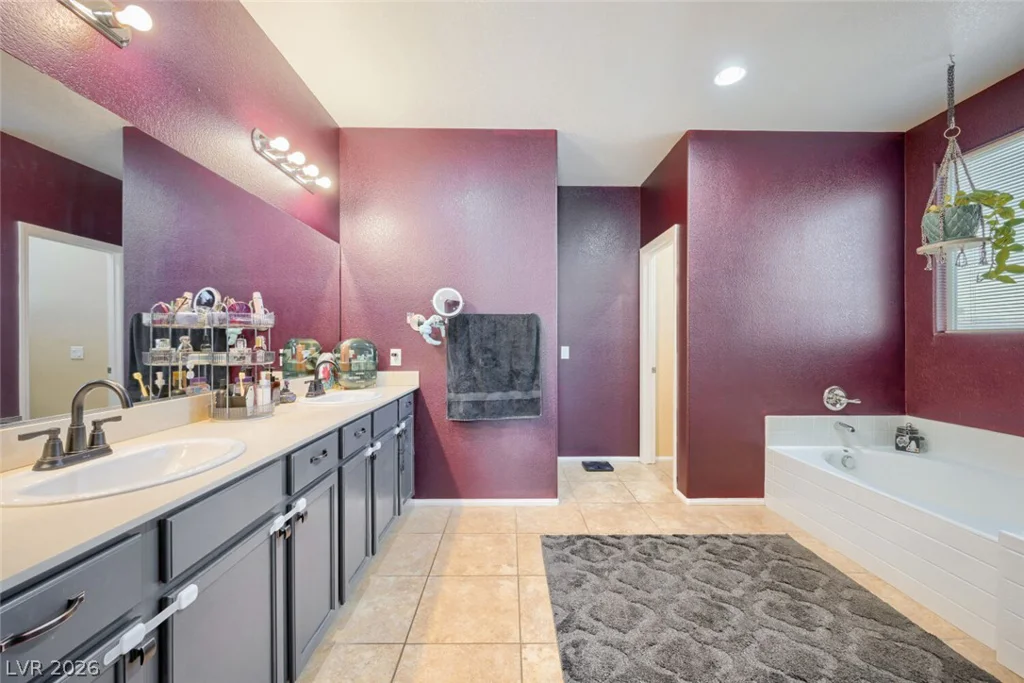 6841 Compass Cove, Las Vegas, NV 89142