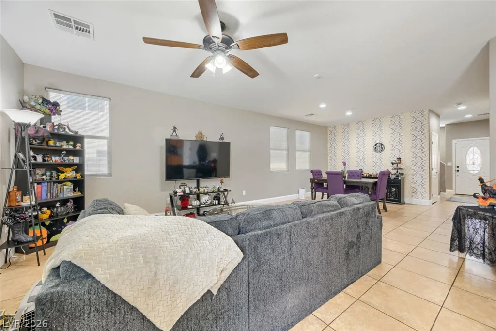 6841 Compass Cove, Las Vegas, NV 89142