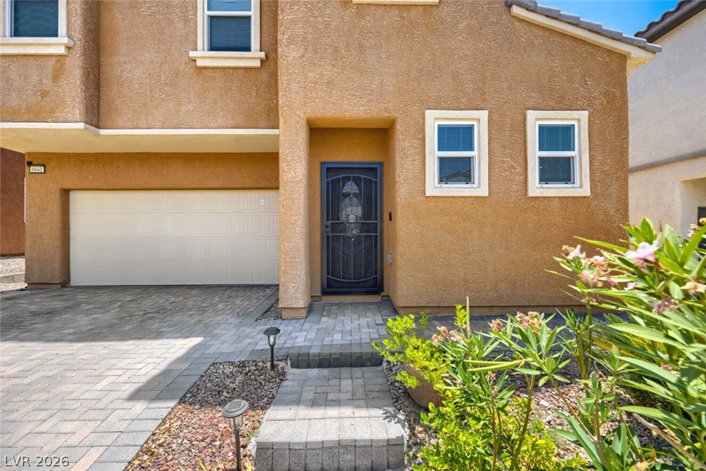 6841 Compass Cove, Las Vegas, NV 89142