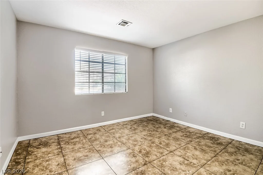 4912 Birch Bay, Las Vegas, NV 89130