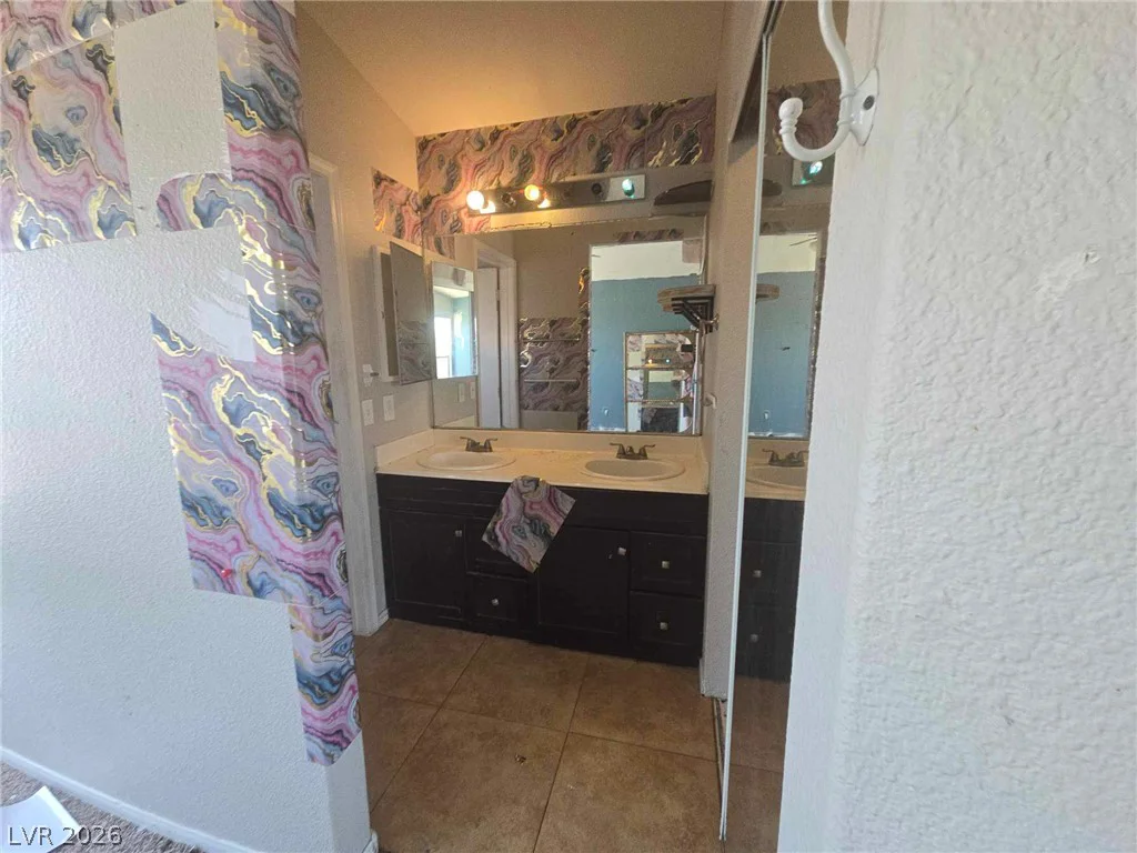 4803 Via Maria, North Las Vegas, NV 89031
