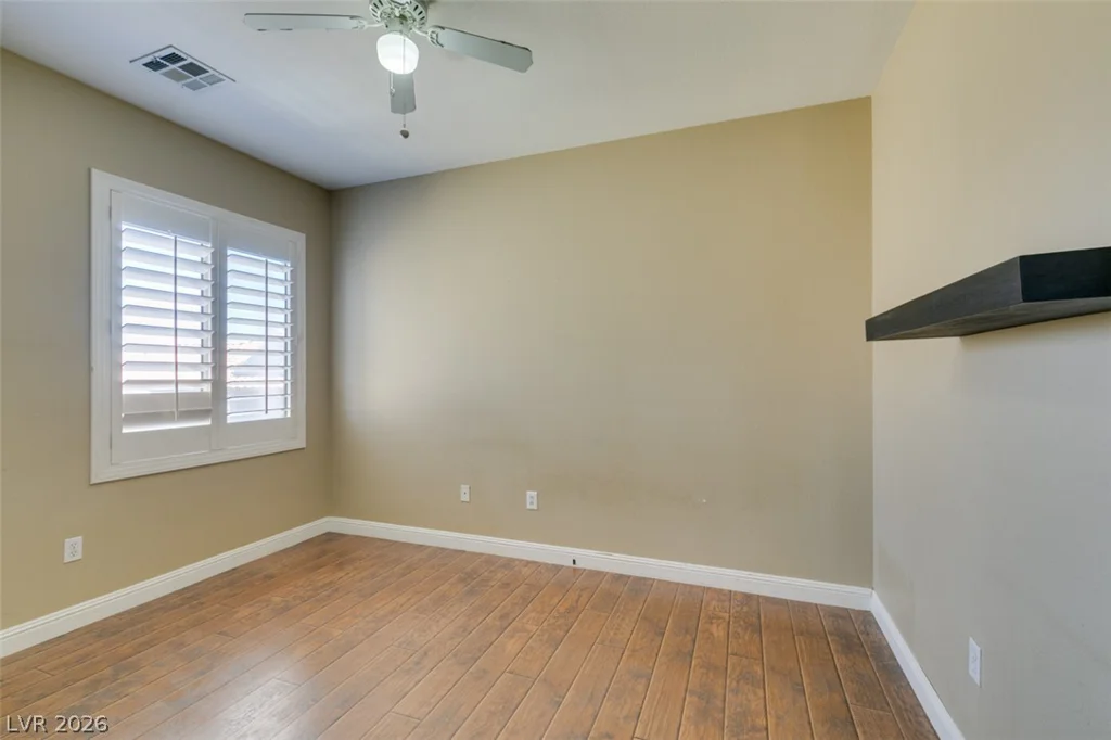 4900 Tindari, Las Vegas, NV 89130