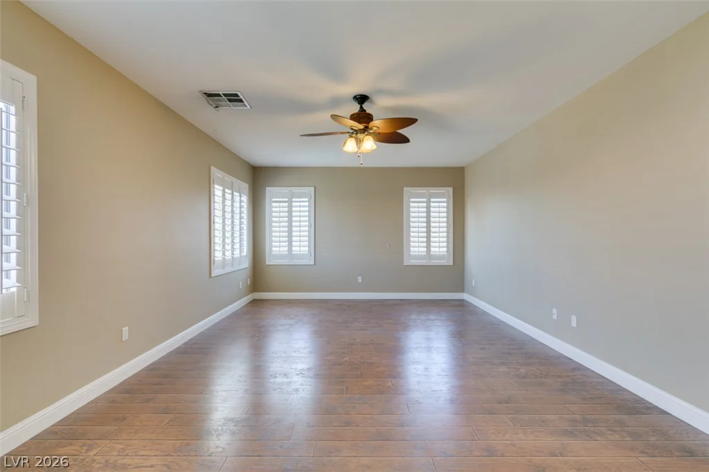 4900 Tindari, Las Vegas, NV 89130