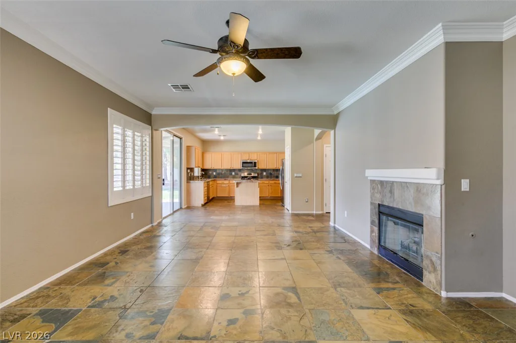 4900 Tindari, Las Vegas, NV 89130