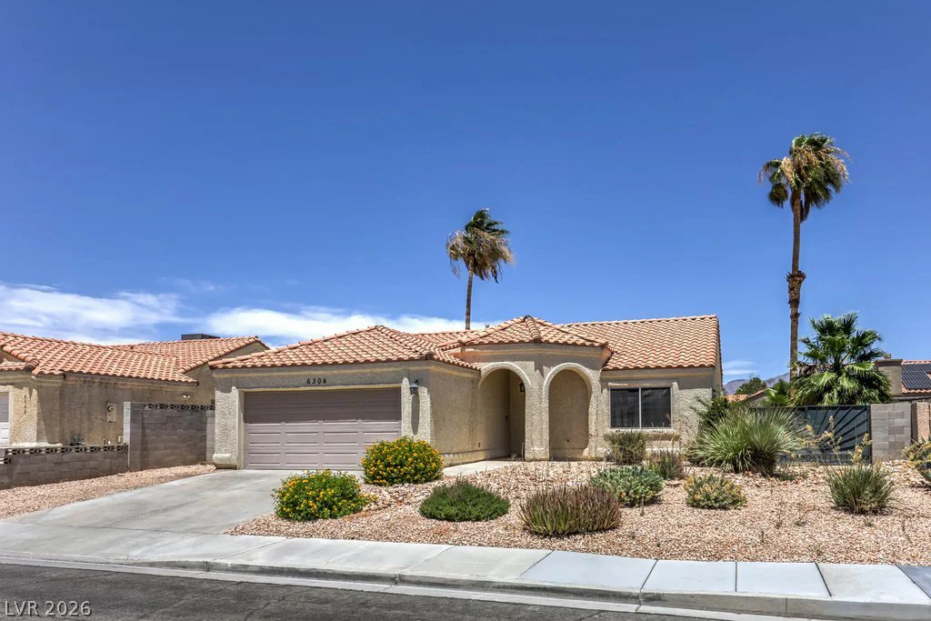 6304 LA MADRE, Las Vegas, NV 89130