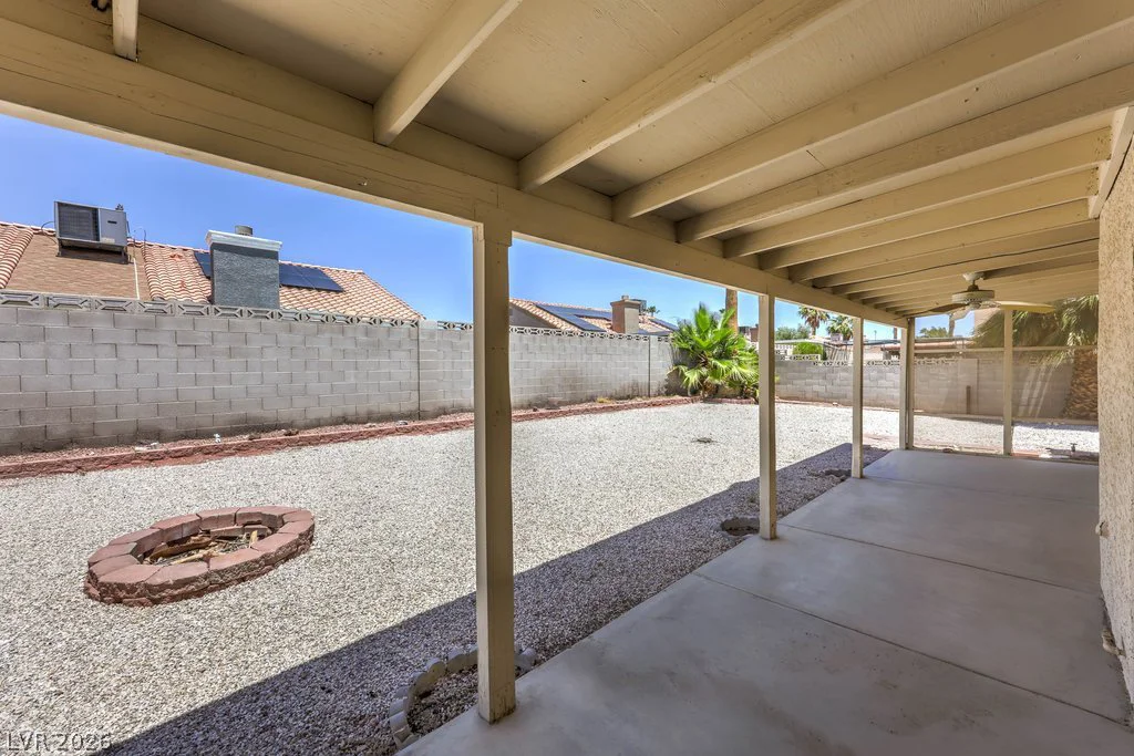 6304 LA MADRE, Las Vegas, NV 89130