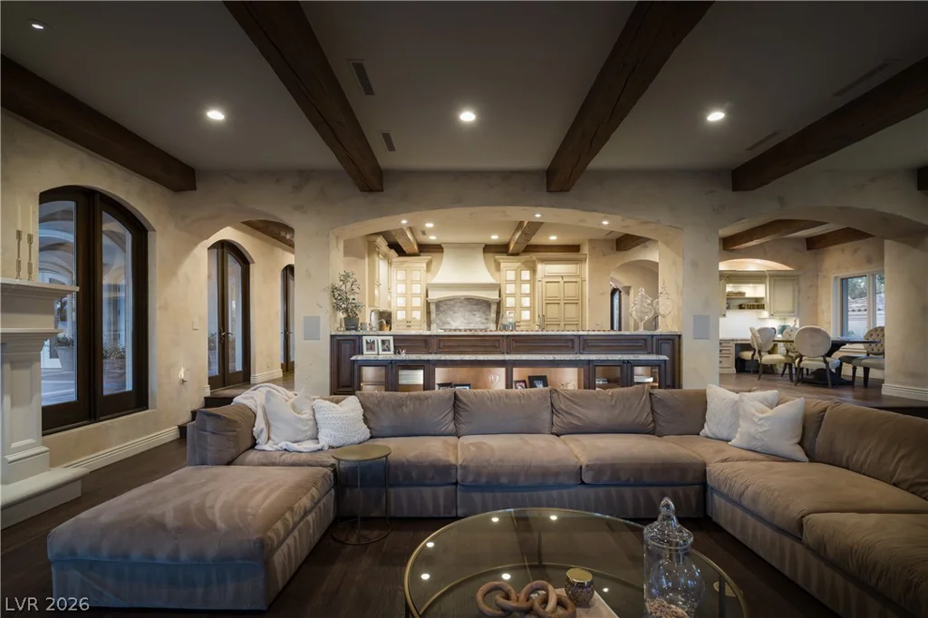 9017 Grove Crest, Las Vegas, NV 89134