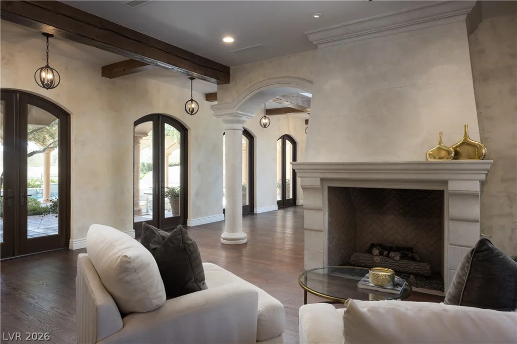 9017 Grove Crest, Las Vegas, NV 89134