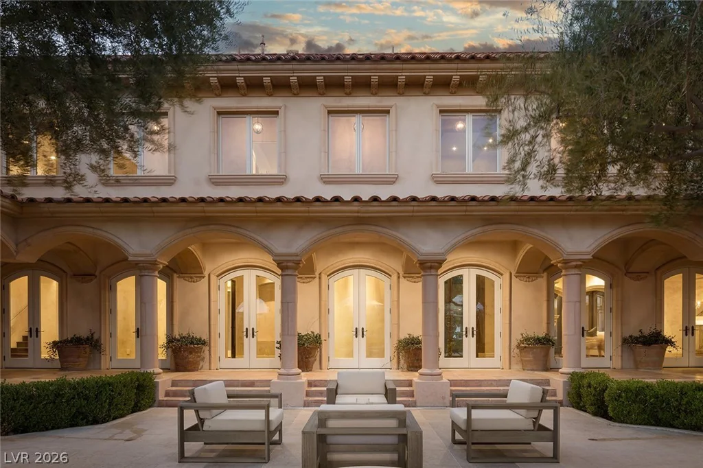 9017 Grove Crest, Las Vegas, NV 89134