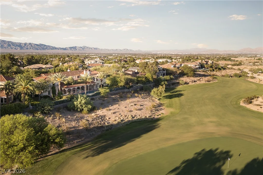 9017 Grove Crest, Las Vegas, NV 89134
