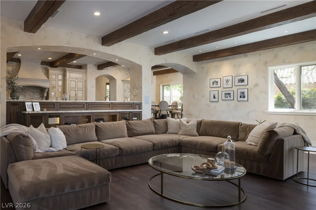 9017 Grove Crest, Las Vegas, NV 89134