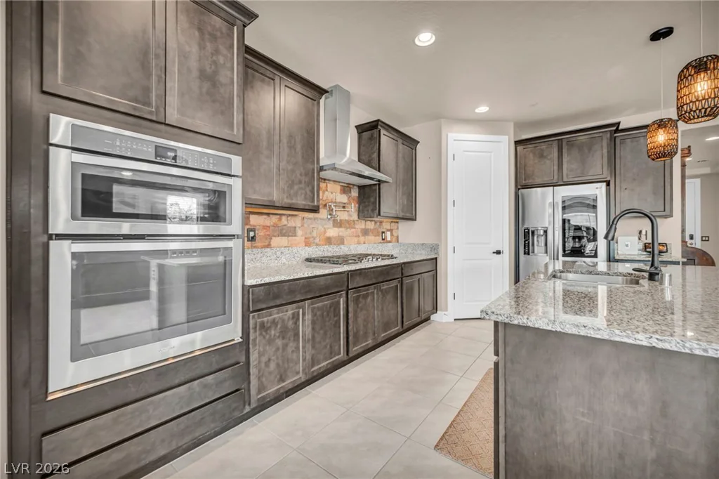 40 Vicolo Della Luna, Henderson, NV 89011