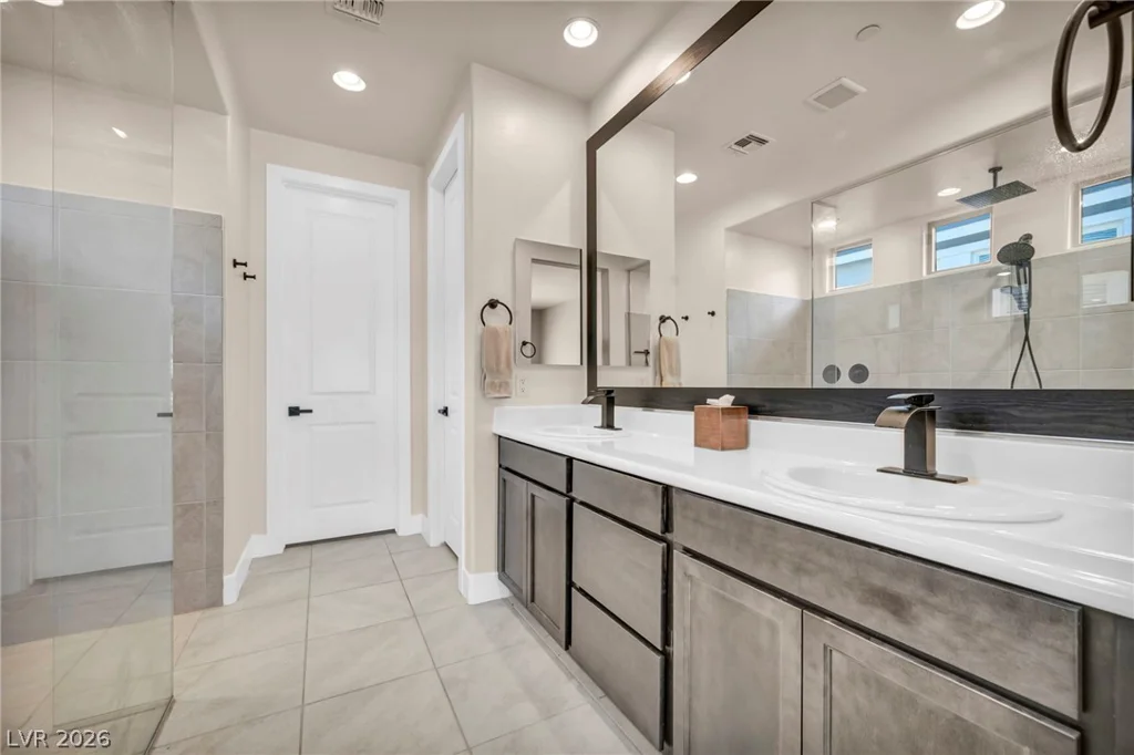40 Vicolo Della Luna, Henderson, NV 89011
