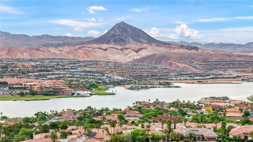 40 Vicolo Della Luna, Henderson, NV 89011