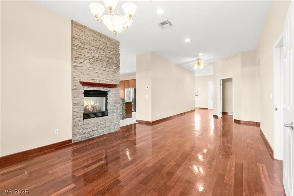 5584 Hawley, Las Vegas, NV 89118