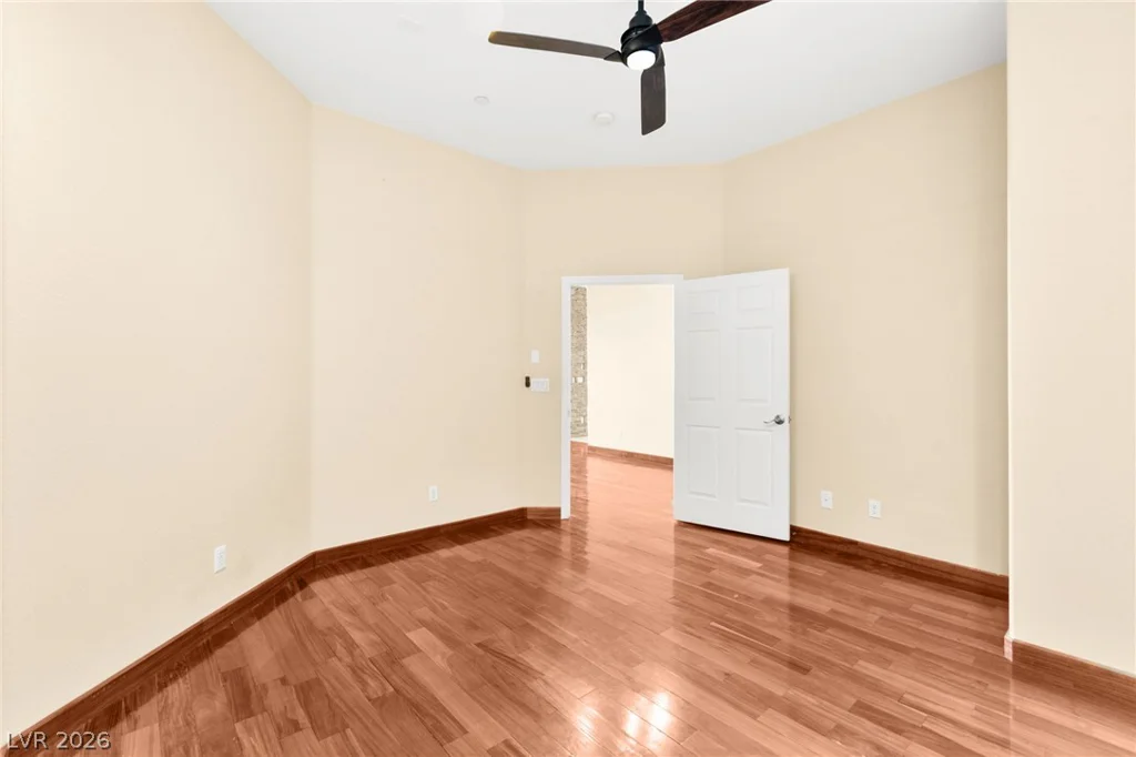 5584 Hawley, Las Vegas, NV 89118
