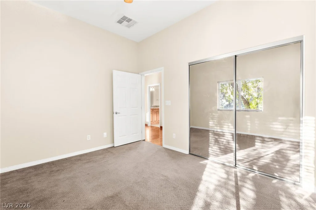 5584 Hawley, Las Vegas, NV 89118