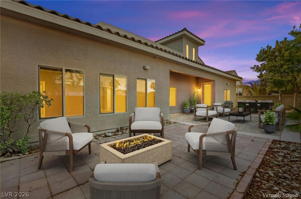 5584 Hawley, Las Vegas, NV 89118