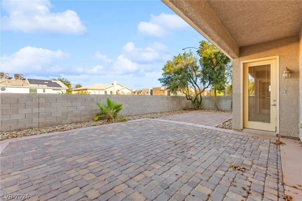 5584 Hawley, Las Vegas, NV 89118