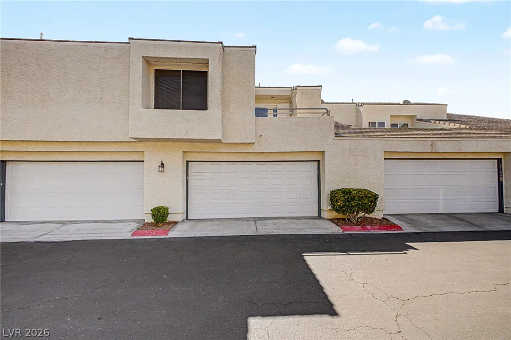 2753 Lodestone, Las Vegas, NV 89117