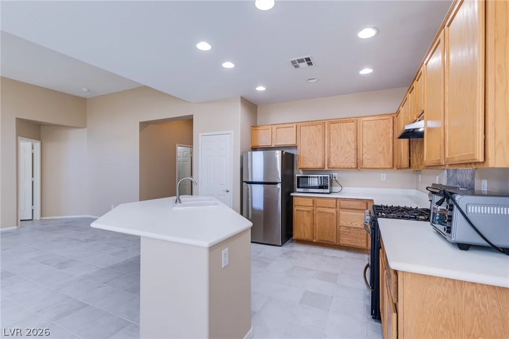 6284 Canvasback, Las Vegas, NV 89122