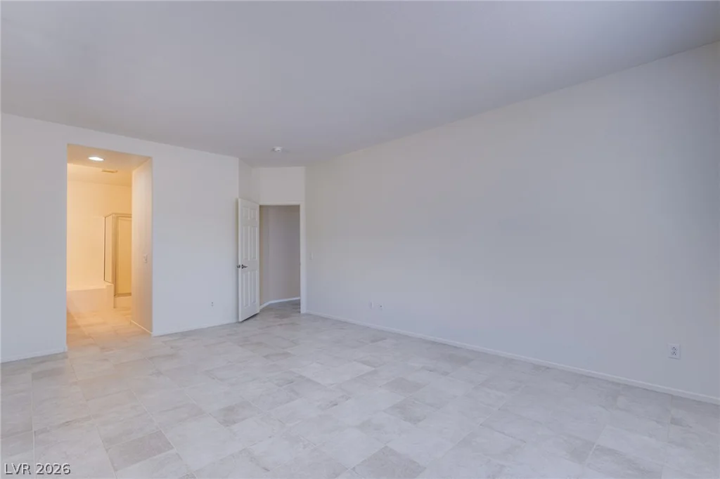6284 Canvasback, Las Vegas, NV 89122