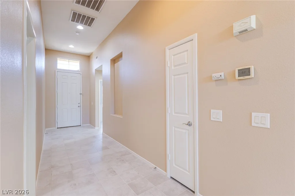 6284 Canvasback, Las Vegas, NV 89122