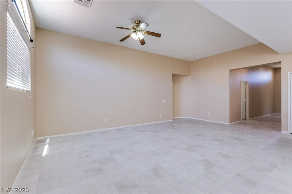 6284 Canvasback, Las Vegas, NV 89122