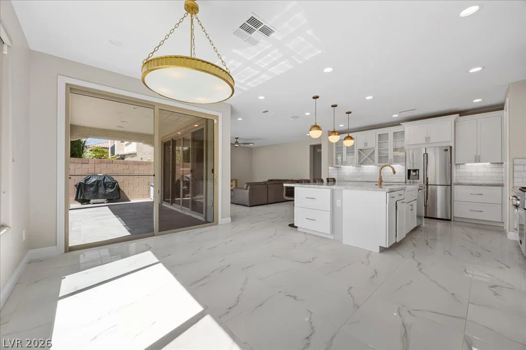12723 Coastline Shadow, Las Vegas, NV 89141