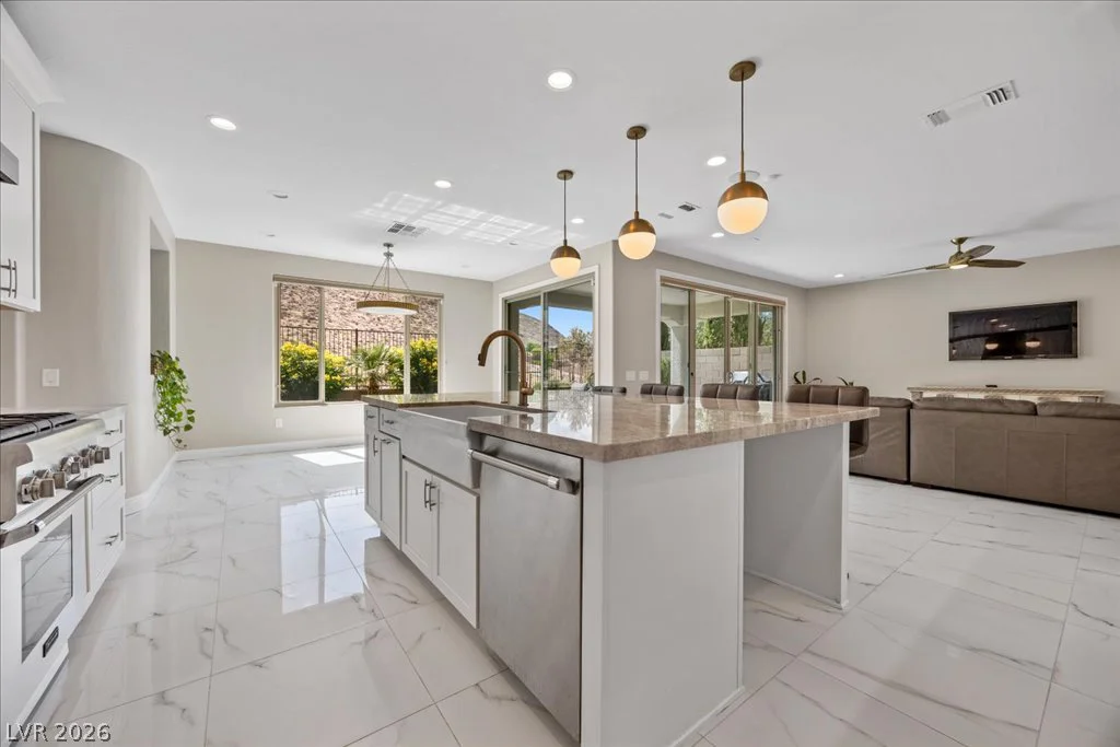 12723 Coastline Shadow, Las Vegas, NV 89141