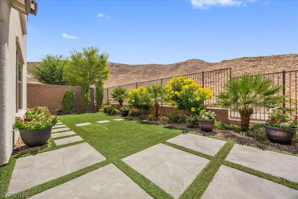 12723 Coastline Shadow, Las Vegas, NV 89141