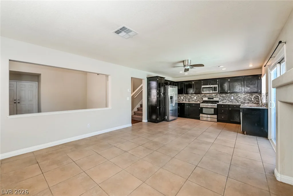 6957 Wineberry, Las Vegas, NV 89119