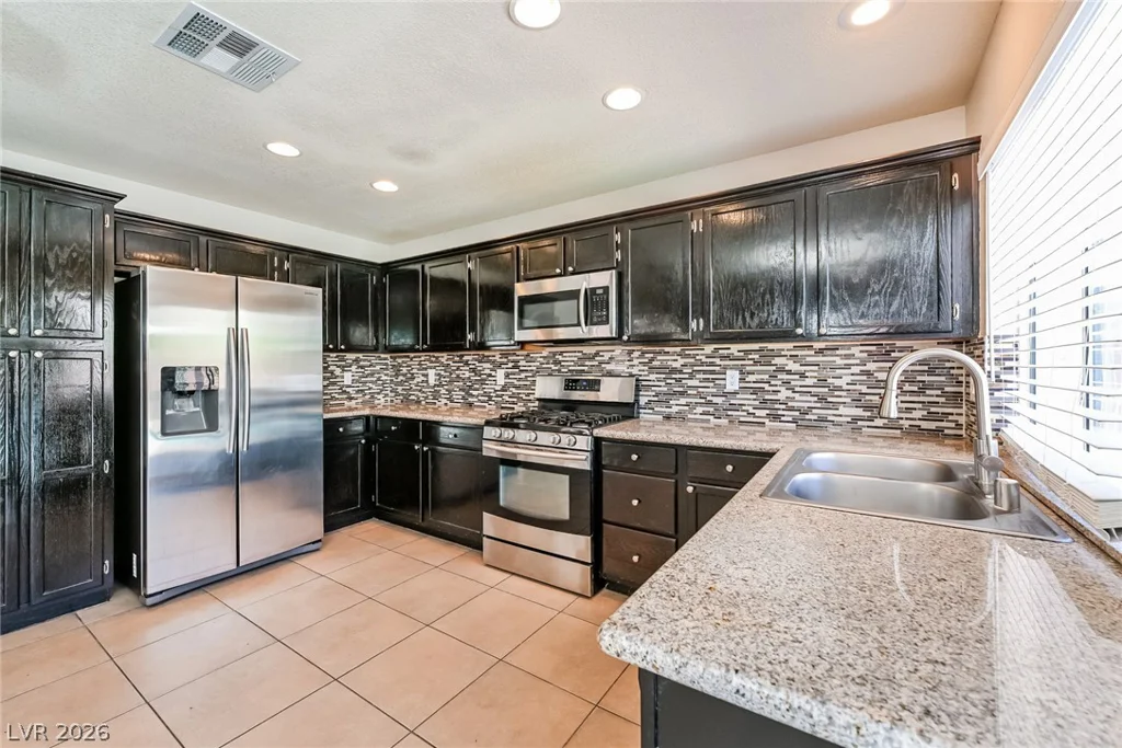 6957 Wineberry, Las Vegas, NV 89119