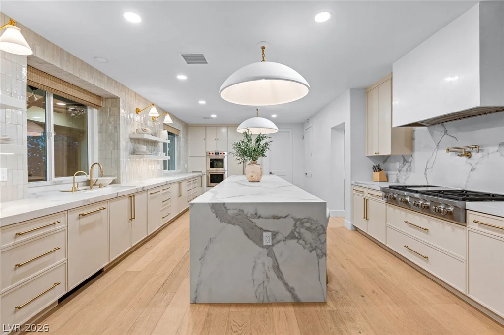 1705 Cypress Manor, Henderson, NV 89012