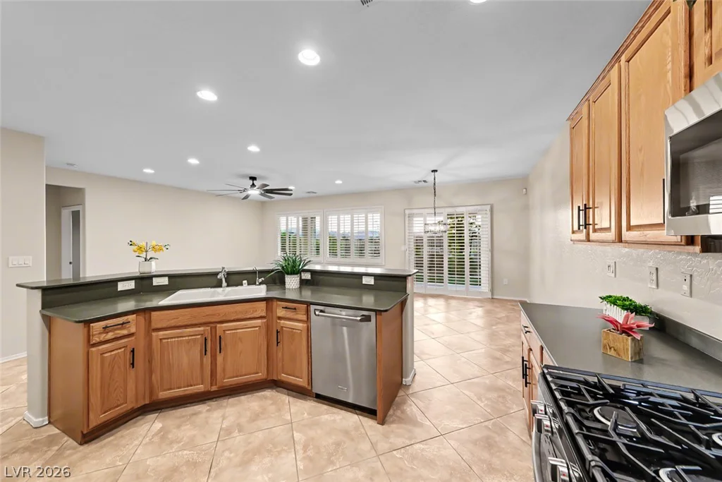 2576 Jada, Henderson, NV 89044